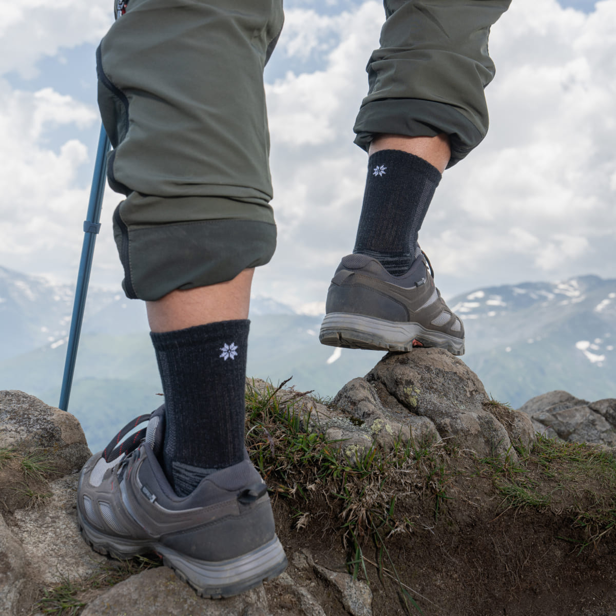 Hiking - Black (1 pair)